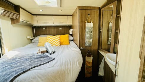 Burt – Off-grid nomad adventure 2016 