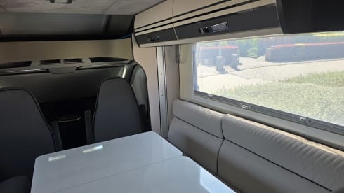 Roller team Kronos Tl74 – Volledig uitgeruste camper 2025 