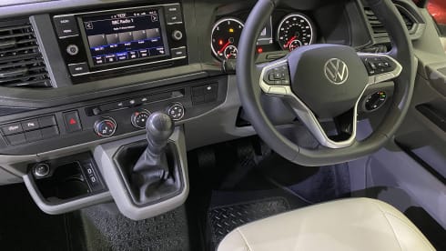 Beau – Ultimate luxury! Fully appointed 4 Berth VW Camper