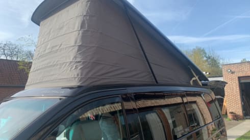 MP VAN – 4p Mercedes-Benz campervan from 2011