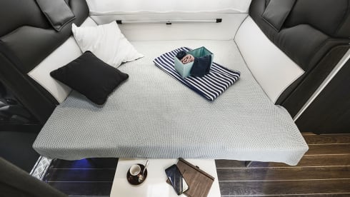 6 berth Roller Team alcove from 2022