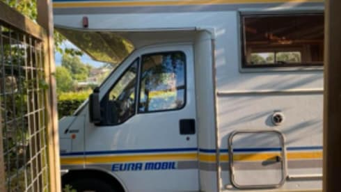 Campy – 4p Fiat semi-integrated from 1995