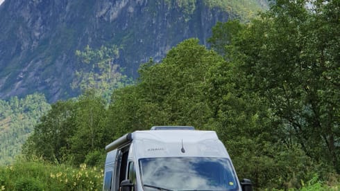 Knaus Boxstar Street 600 - 160 HP - with pop-up roof