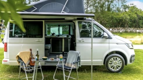 The West End Wanderer – West End Wanderer -Available for your Ultimate Campervan Adventure 