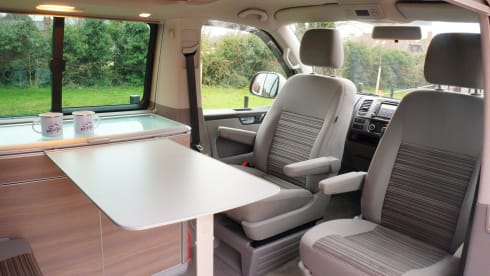 Roxy – 4 berth VW California