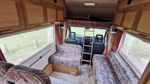 MIA – Swift Royale 540 motorhome (5 birth) 