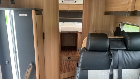 4p LMC semi-integrated from 2017