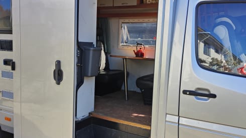 Large, self-sufficient and atmospheric with heating for cooler days