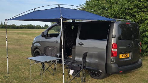 Alan – Camper Citroën a 2 posti letto del 2021