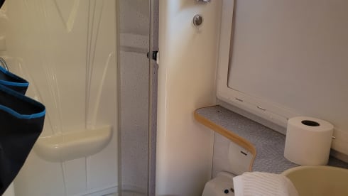 4p Chausson integrated uit 2005