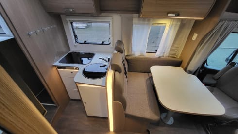 The Carado T447 camper, for your ultimate holiday feeling.