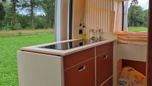 DORIK – Moderne Offgrid Camperbus | Peugot Boxer L2H2 2019 | 2P en 1 kind