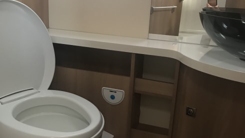 Collector Deluxe – 4p Fiat semi-integrated from 2020