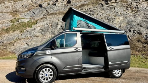 Doreen – Ford-Wohnmobil mit 4 Schlafplätzen ab 2024