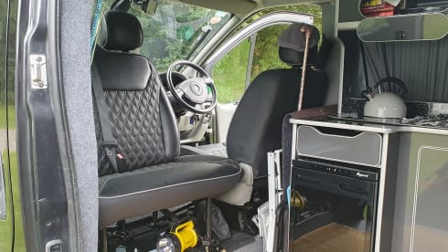Vera – 2, 3 or 4 berth campervan from 2014
