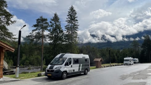 2p Fiat bus from 2015