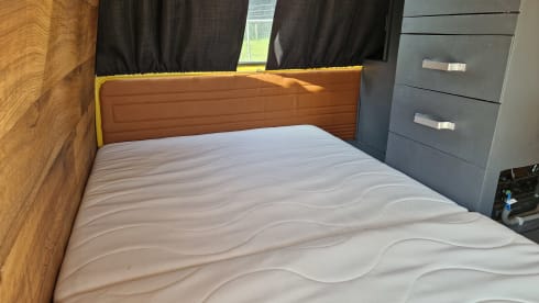 Unique Volkswagen T3 from 1988 to go on an adventure with