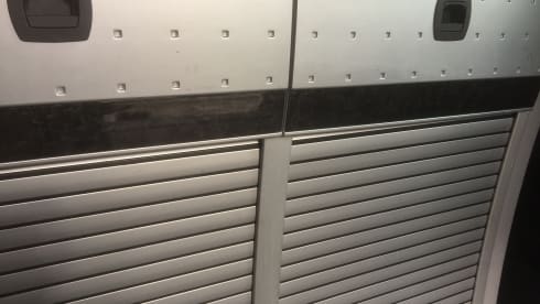 Marco Polo Adventurer  – camper black, excellent condition, with tinted glass in the back for lots of privacy