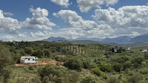 LOUISTJE 🚐 – 6p McLouis alcove from 2007