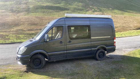 3 berth Mercedes-Benz bus from 2011