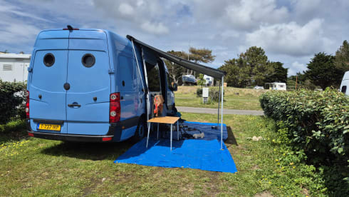 De brilsmurf – 2p Volkswagen bus from 2016/2023