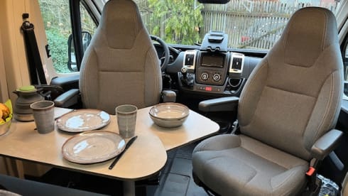 Emma – 4p Citroën bus from 2023