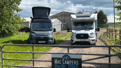 Tango  – Tango - nuovo camper furgonato personalizzato a 4 posti letto, assicurazione completa inclusa.