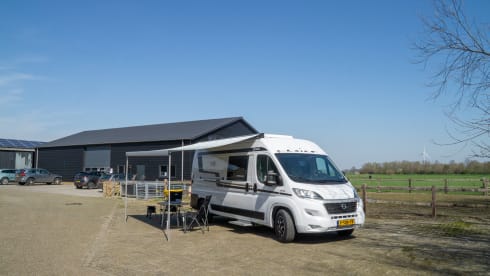 Luxe Laika bus uit 2021 – 2p Laika bus from 2021