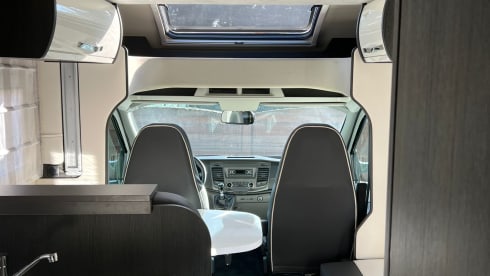 5p Roller Team semi-integrated uit 2020