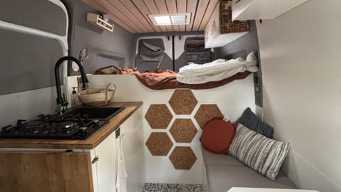 2-person Mercedes-Benz bus from 2015