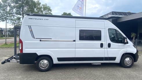 Bonnie – 4p Benimar bus from 2021