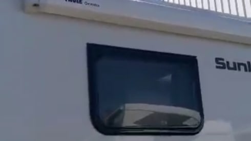 Wonderfully spacious new camper - Sunlight T67S, model 2021 Fiat Ducato Multi