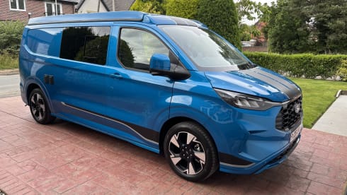 LoraLee – 4 Berth Ford campervan from 2026