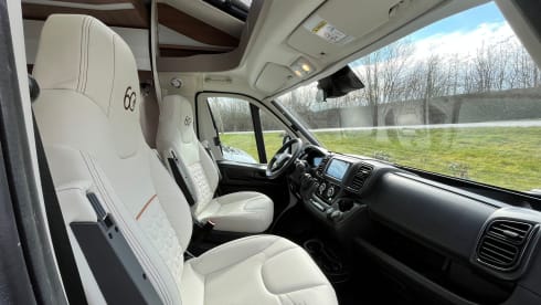 696 F – Rapido 696F Motorhome