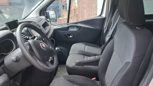 Snelle Jelle – 2016 4-person Fiat campervan
