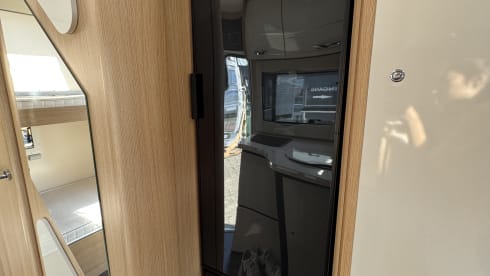 7p Fiat alcove from 2023