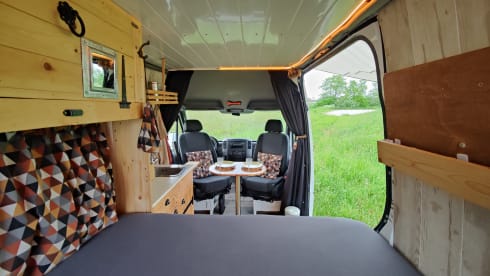 Atmospheric Mercedes-Benz bus camper 2 person "My Benz"