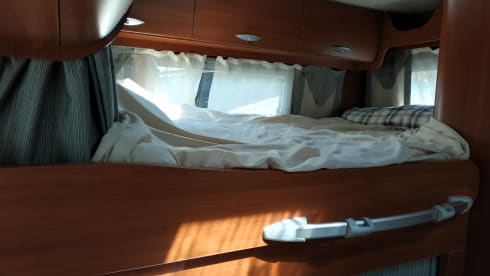 Lovely Camper – Cabinet