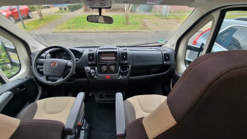 4p Fiat semi-integrated uit 2020