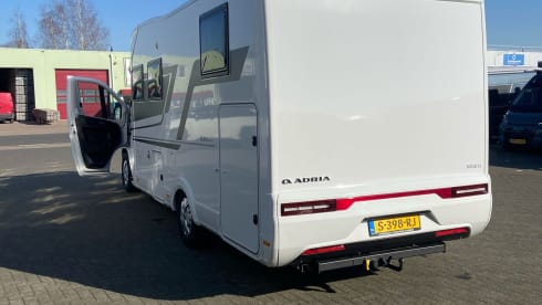 Second home – 4p Adria Mobil semi-integrated from 2023