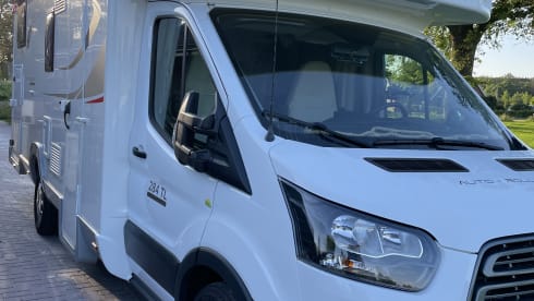 4p Roller Team semi-integrated from 2018