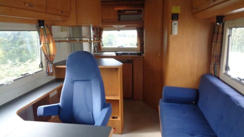 Arto – 3 berth Niesmann + Bischoff Arto 59b