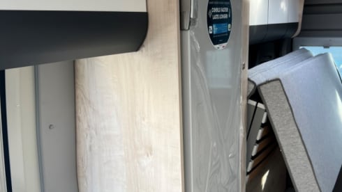 2p Clever bus, brand new from 2023