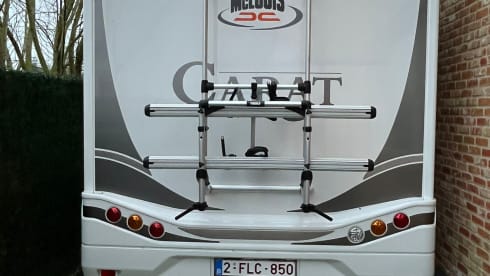 Morris  – 5p McLouis semi-integrated from 2024