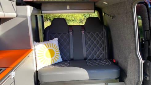 Trevor – VW Campervan 