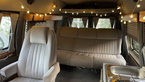 Chevy – Chevyvan with cruise control and LPG