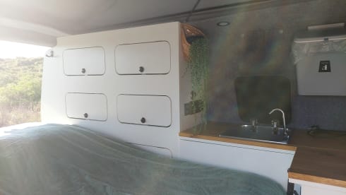 2p Volkswagen bus uit 2015