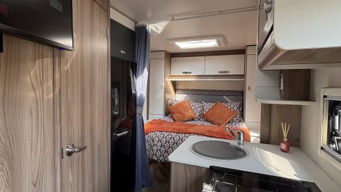 Taylor  – Swift Motorhome 2017  4 Berth 