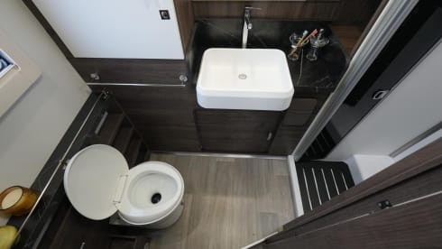 The Floof – 4p Benimar semi-integrated uit 2024