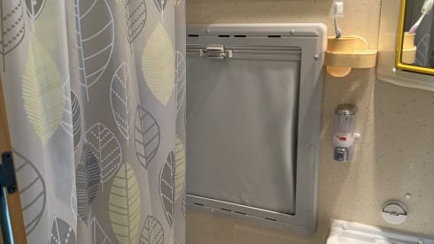 India  – Camper mansardato Miller Illinois con aria condizionata